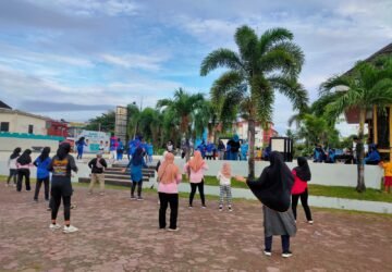 Lapangan Merdeka Ambon Ramai Pengunjung! Antusiasme Olahraga Pagi Mengalahkan Car Free Day Jalan A.Y. Patty