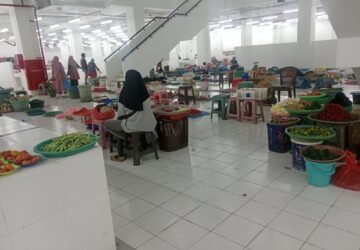 Penertiban Pedagang: Gedung Baru Pasar Mardika Dipadati Pedagang