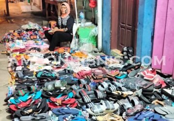 Harga Sandal di Jalan Sultan Babullah Waihaong Ambon