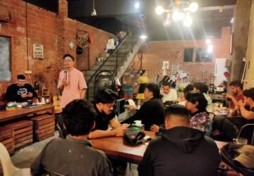 Komunitas Standup Indo Ambon Hadir Setiap Jumat Malam di Kafe Kayu Manis