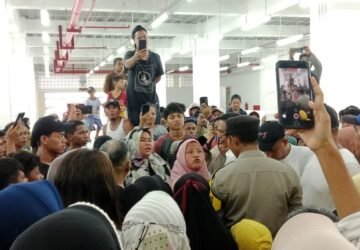 Pedagang Dipindahkan ke Gedung Baru di Pasar Mardika Ambon, Diwarnai Keributan