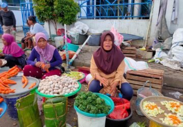 Semangat Ibu-Ibu Mardika: Di Balik Semaraknya Pasar Ambon