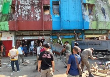 315 Lapak di Terminal Mardika Ditertibkan