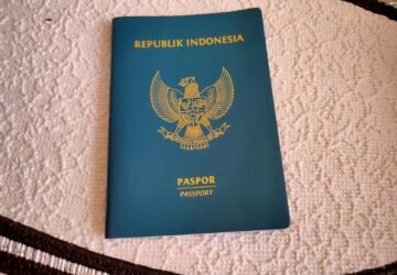 Pemilik Paspor Indonesia Bebas Masuk 76 Negara Ini Tanpa Visa