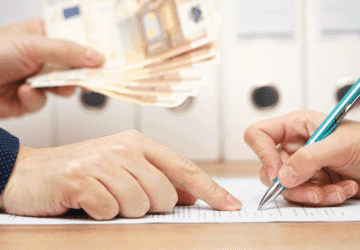 Ini Perbedaan Paylater, Pinjaman Online, dan Kartu Kredit