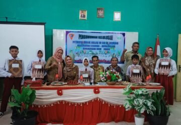 Siswa Kelas VI SD Al-Ikhsan Kecamatan Sirimua, Kota Ambon, Lulus 100 Persen