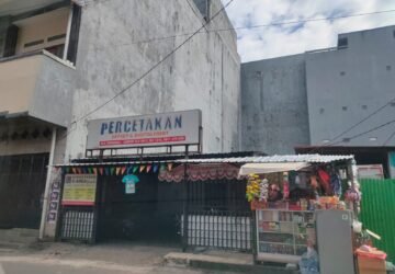 Percetakan C-Area Tempat Cetak Bendera Custom Terbaik di Ambon