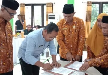 Ini Pesan Sekda dalam Pelantikan dan Musyawarah Kerja Daerah DPD AGPAII SBT